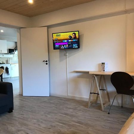 איסוואר Au Parfait, T2 Rdc, Jardin, Calme, Parking, Idealement Place מראה חיצוני תמונה